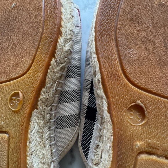 Burberry Cream and Black Espadrilles with Iconic Check Pattern - Picture 3 of 3